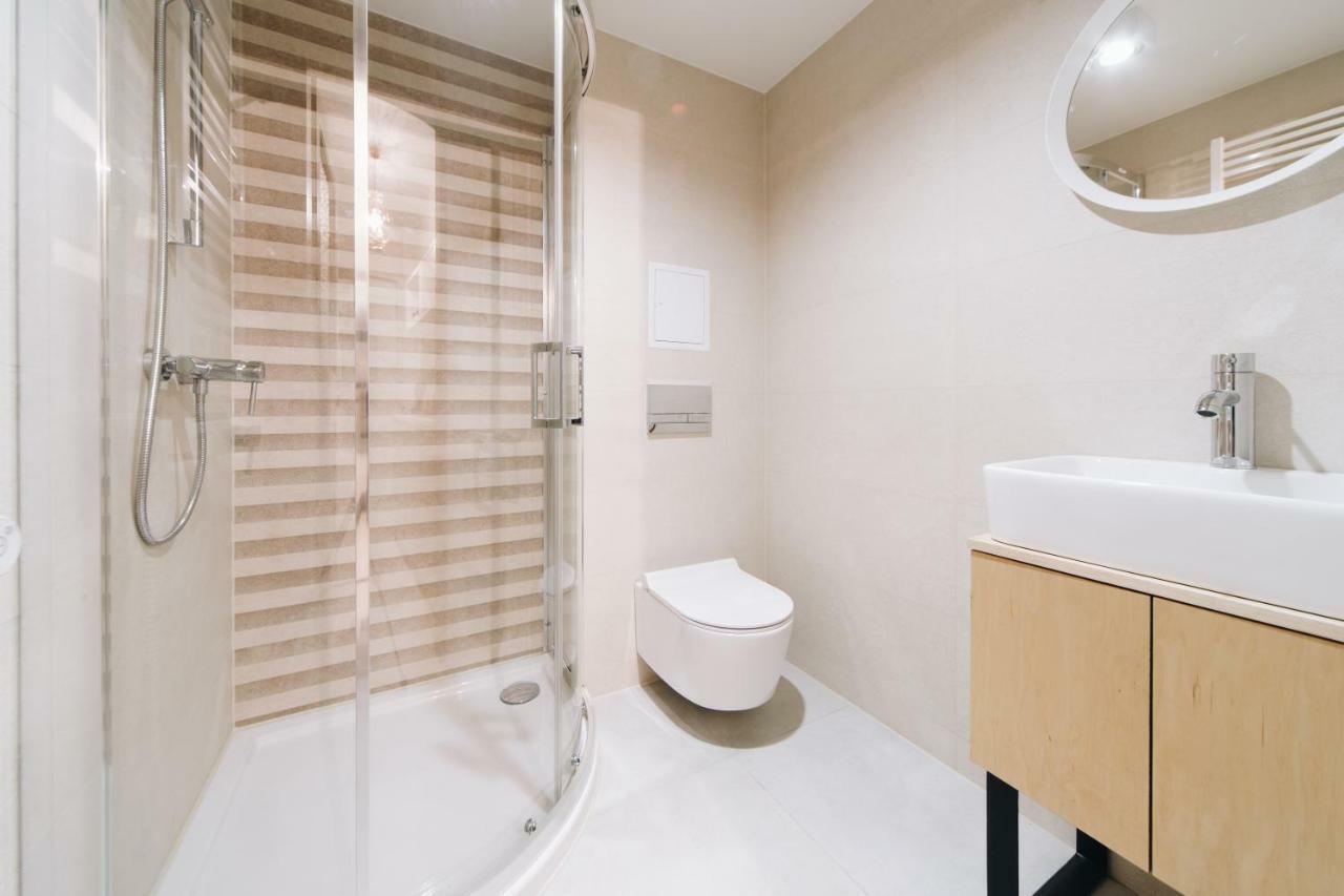 קרקוב M6 Main Square Stylish One Bedroom מראה חיצוני תמונה